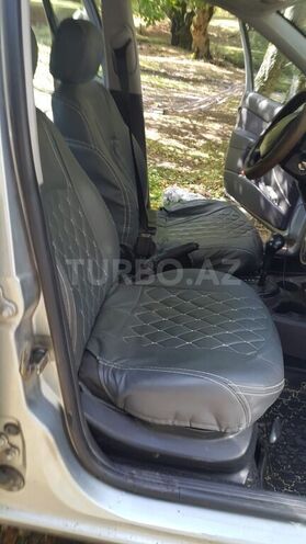 Ford Focus 2004, 4,000 km - 1.6 l - Oğuz