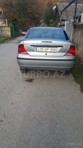 Ford Focus 2004, 4,000 km - 1.6 l - Oğuz