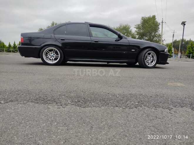 BMW 528 2000, 357,000 km - 2.8 л - Şəki