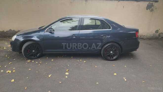 Volkswagen Passat 2005, 150,000 km - 2.0 l - Zaqatala
