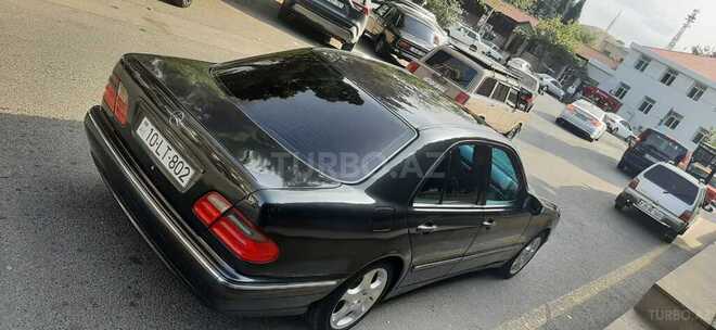Mercedes E 280 2001, 358,000 km - 2.8 l - Şəmkir