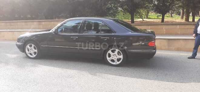 Mercedes E 280 2001, 358,000 km - 2.8 l - Şəmkir