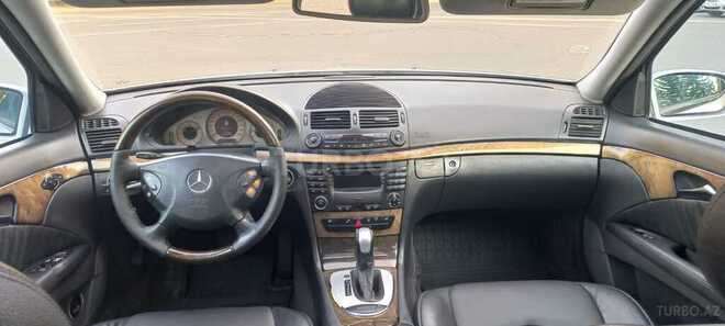 Mercedes E 320 2004, 255,600 km - 3.2 l - Mingəçevir