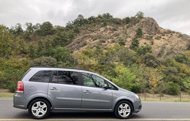 Opel Zafira 2005, 309,000 km - 2.2 l - Bakı