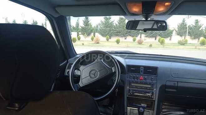 Mercedes C 240 1997, 240,000 km - 2.4 l - Xaçmaz