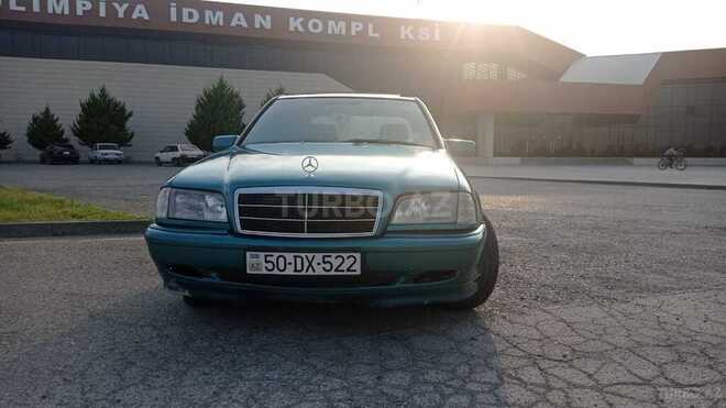 Mercedes C 240 1997, 240,000 km - 2.4 l - Xaçmaz