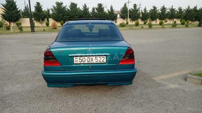 Mercedes C 240 1997, 240,000 km - 2.4 l - Xaçmaz