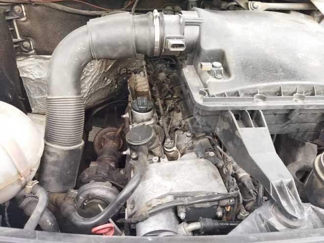 Volkswagen Crafter 2008, 563,389 km - 3.2 l - Bakı