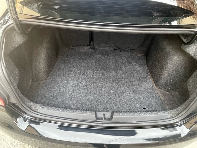 Volkswagen Polo 2018, 183,000 km - 1.6 l - Bakı
