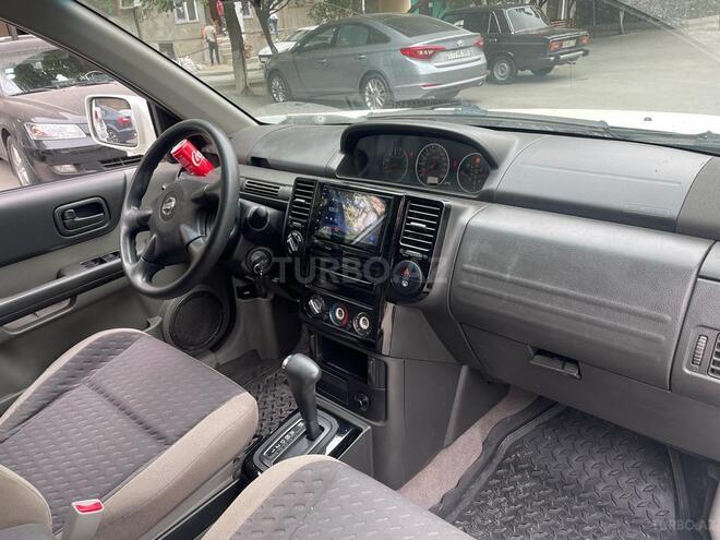 Nissan X-Trail 2010, 219,000 km - 2.5 l - Bakı
