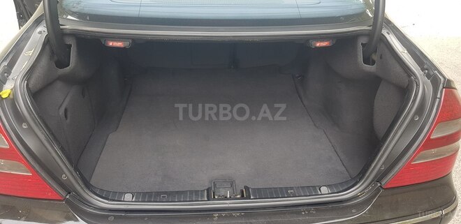 Mercedes E 270 2002, 275,000 km - 2.7 l - Bakı