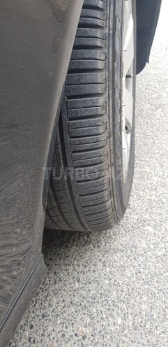 Mercedes E 270 2002, 275,000 km - 2.7 l - Bakı