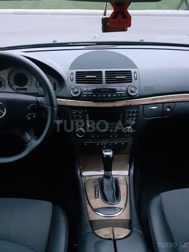 Mercedes E 220 2006, 306,141 km - 2.2 л - Bakı