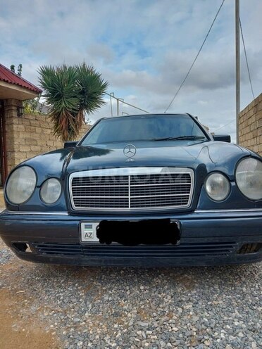 Mercedes E 220 1998, 350,000 km - 2.2 l - Bakı