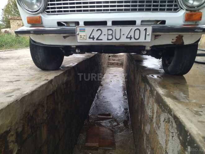 LADA (VAZ) 21011 1975, 199,000 km - 1.5 l - Salyan