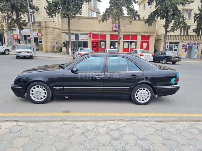 Mercedes E 320 2000, 333,000 km - 3.2 l - Gəncə