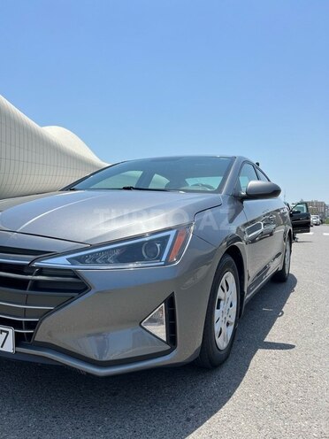 Hyundai Elantra 2017, 25,000 km - 2.0 l - Bakı