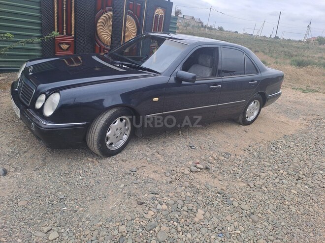Mercedes E 240 1998, 391,253 km - 2.4 l - Bakı
