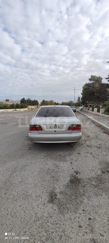Mercedes E 220 1999, 540,104 km - 2.2 л - Bakı