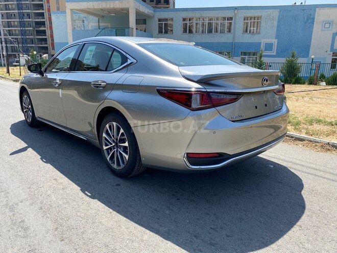 Lexus ES 300h 2022, 0 km - 2.5 l - Bakı