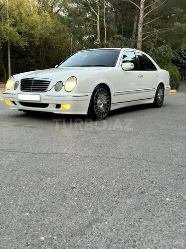 Mercedes E 270 2000, 336,000 km - 2.7 l - Sumqayıt