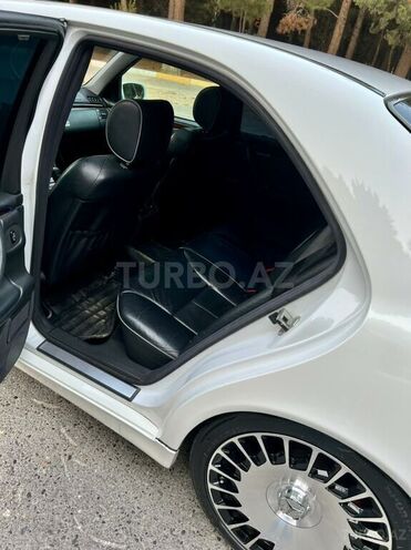 Mercedes E 270 2000, 336,000 km - 2.7 l - Sumqayıt