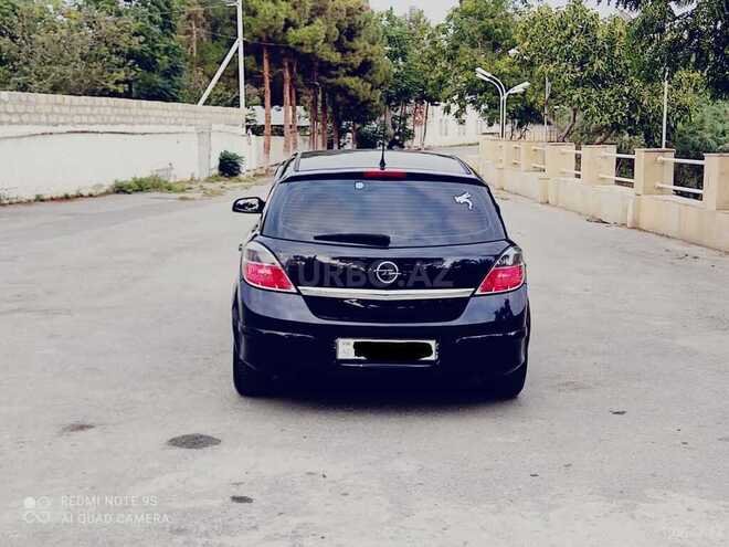 Opel Astra 2009, 158,000 km - 1.4 л - Bakı