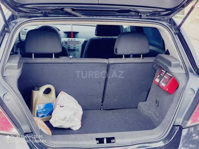 Opel Astra 2009, 158,000 km - 1.4 л - Bakı