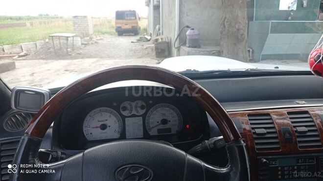 Hyundai Terracan 2002, 240,000 km - 2.9 l - Gəncə