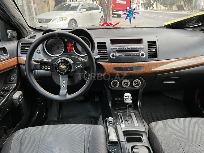 Mitsubishi Lancer 2008, 250,000 km - 2.0 l - Bakı