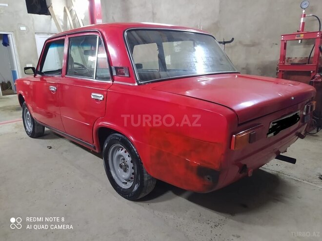 LADA (VAZ) 21011 1978, 300,000 km - 1.6 л - Bakı