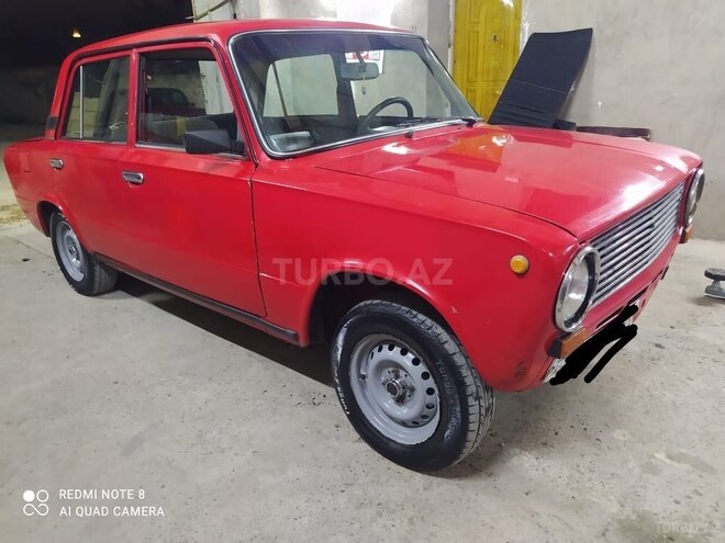 LADA (VAZ) 21011 1978, 300,000 km - 1.6 л - Bakı