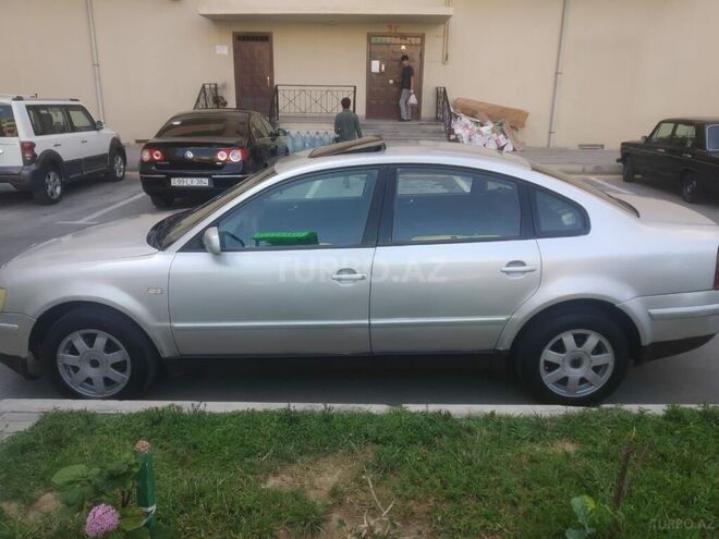 Volkswagen Passat 2000, 200,000 km - 1.8 л - Sumqayıt