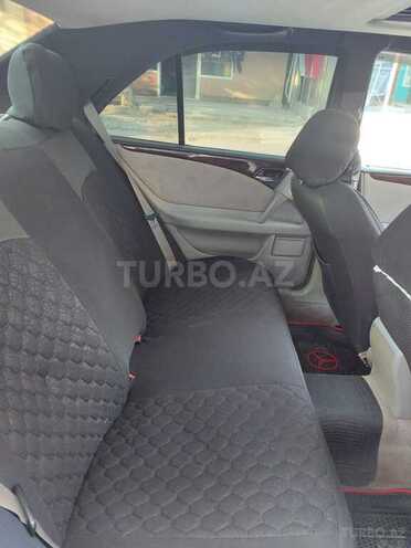 Mercedes E 230 1996, 375,570 km - 2.3 l - Mingəçevir