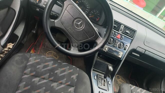 Mercedes C 180 1999, 286,887 km - 1.8 л - Ağdam