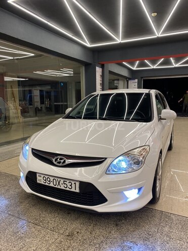 Hyundai i30 2011, 330,000 km - 1.6 l - Bakı