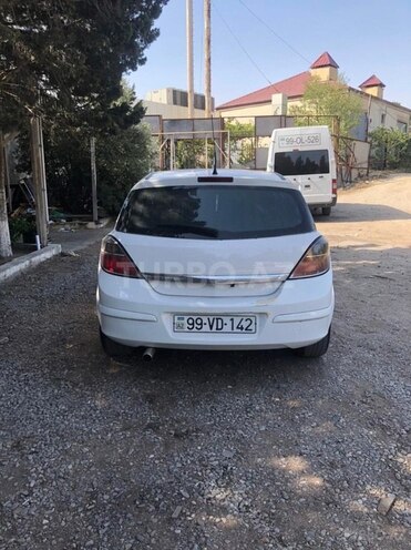 Opel Astra 2010, 228,000 km - 1.3 l - Bakı