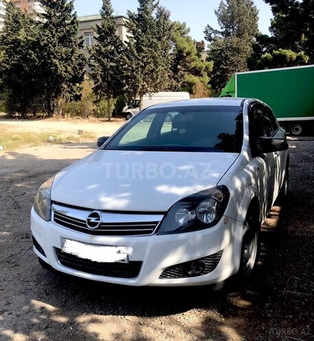 Opel Astra 2010, 228,000 km - 1.3 l - Bakı