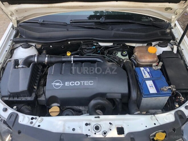 Opel Astra 2010, 228,000 km - 1.3 l - Bakı