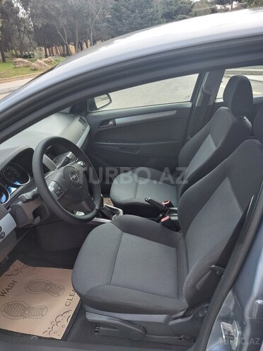 Opel Astra 2006, 169,200 km - 1.4 l - Bakı