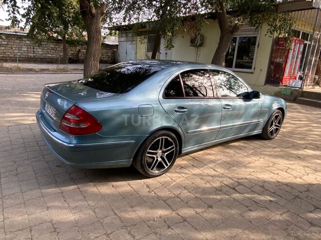 Mercedes E 240 2002, 266,000 km - 2.6 l - Ağcabədi