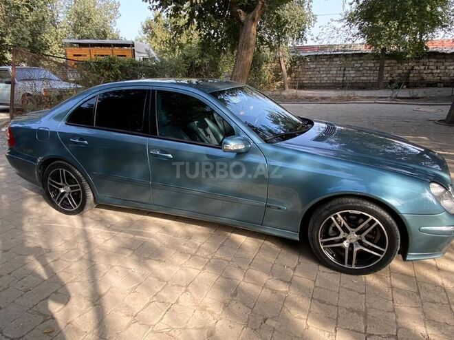 Mercedes E 240 2002, 266,000 km - 2.6 l - Ağcabədi