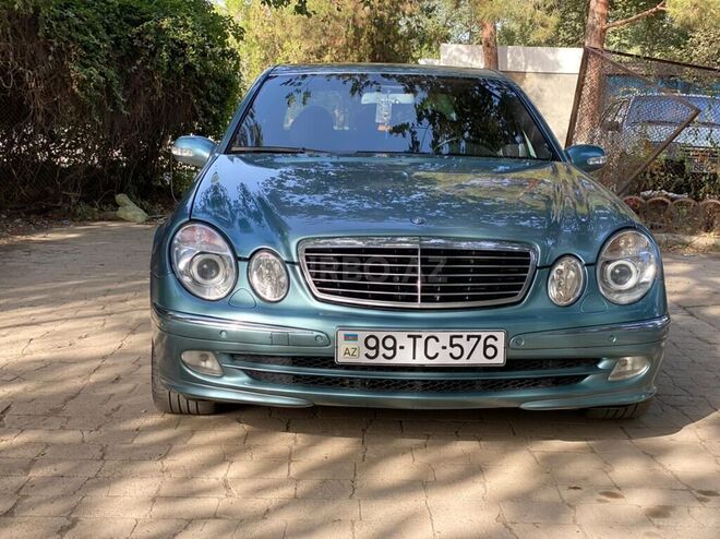 Mercedes E 240 2002, 266,000 km - 2.6 l - Ağcabədi