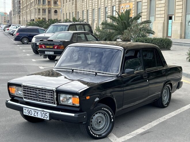 LADA (VAZ) 2107 2010, 83,000 km - 1.6 л - Bakı