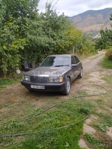 Mercedes 190 1990, 378,960 km - 2.0 l - Füzuli