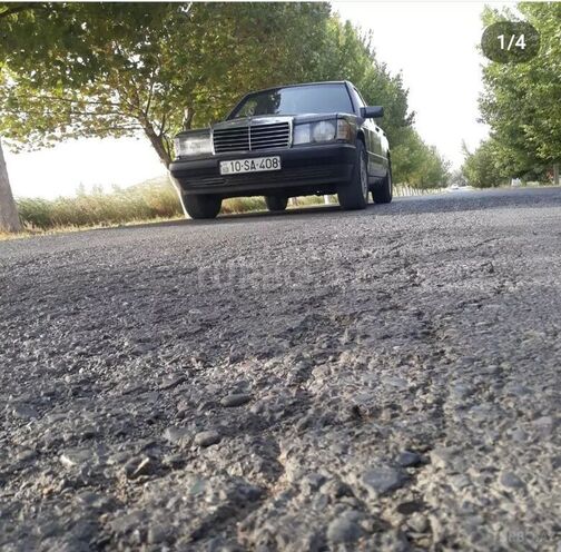 Mercedes 190 1990, 378,960 km - 2.0 l - Füzuli