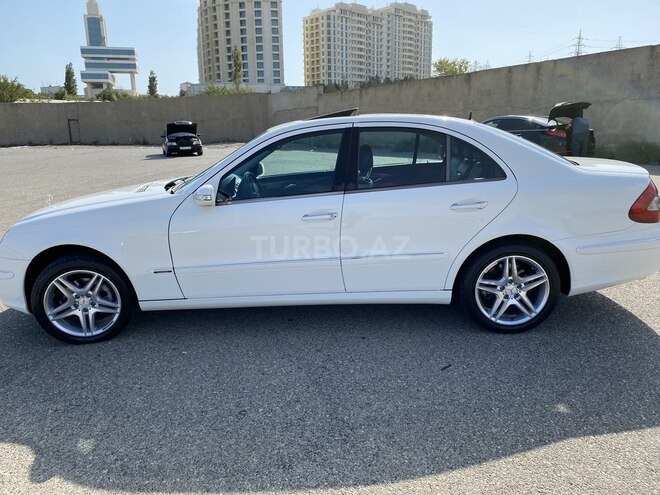 Mercedes E 320 2002, 261,000 km - 3.2 l - Bakı