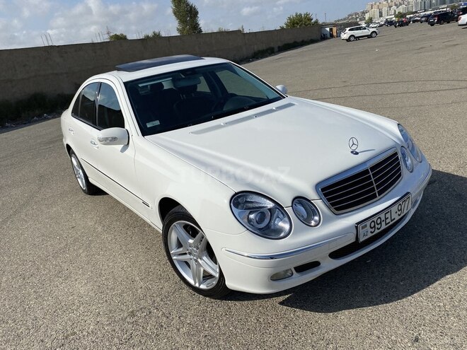 Mercedes E 320 2002, 261,000 km - 3.2 l - Bakı