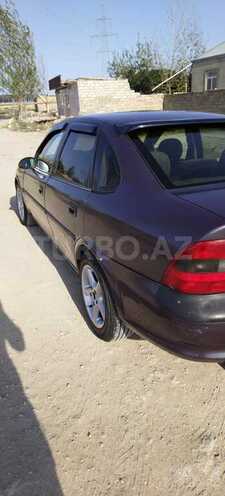 Opel Vectra 1996, 150,000 km - 2.0 l - Bakı