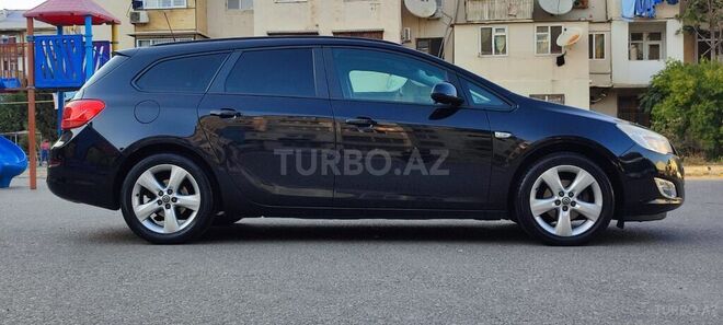 Opel Astra 2011, 217,000 km - 1.3 л - Bakı